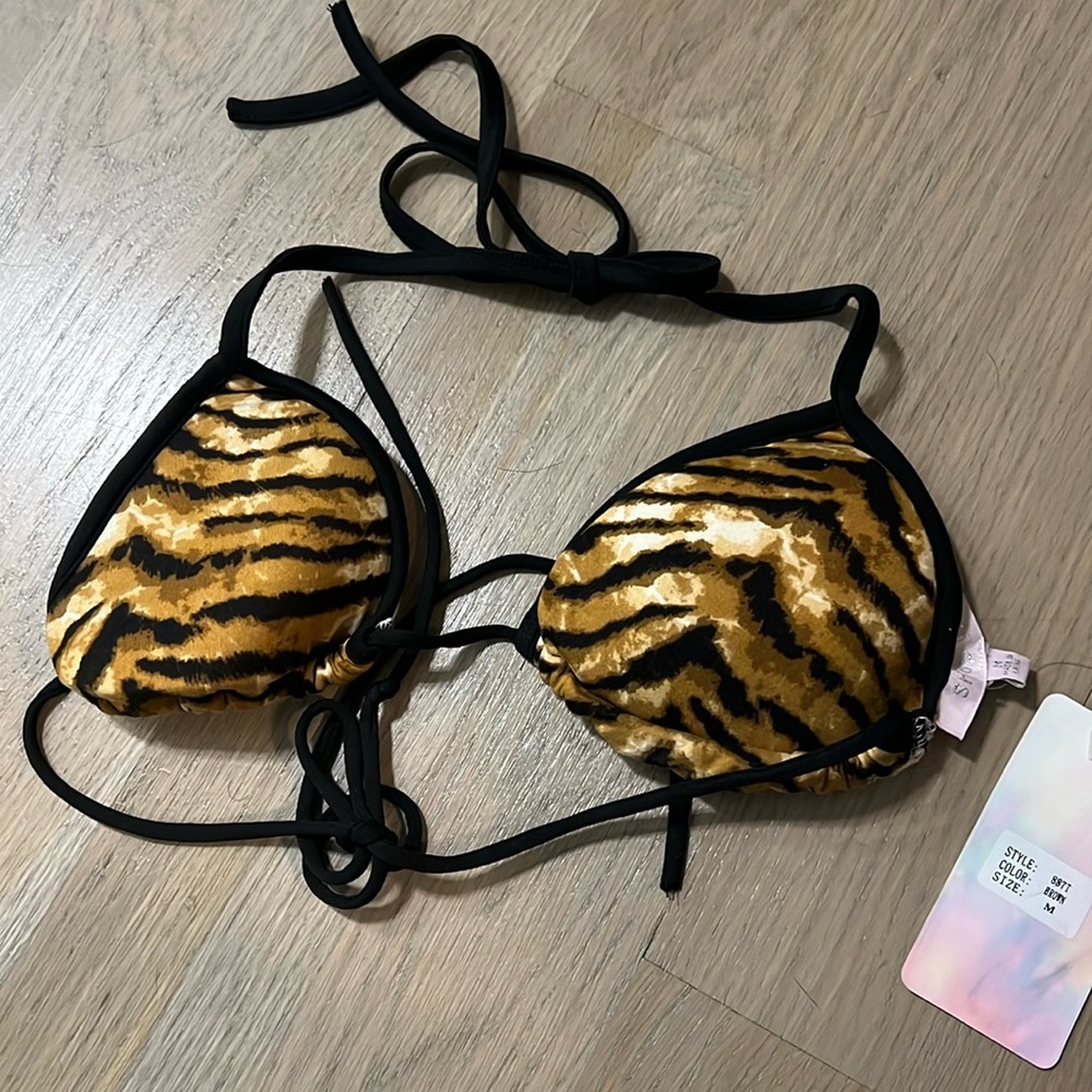 IHeartRaves padded rave top NWT